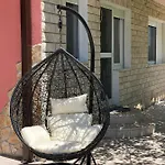 Emili פוסושיה